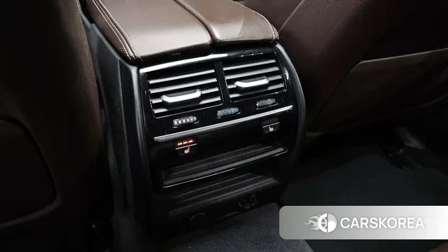 BMW 5 Series (G30) id 3313505 из Кореи 8