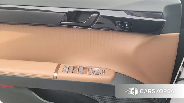 Hyundai Grandeur Hybrid (GN7) id 3517671 из Кореи 8