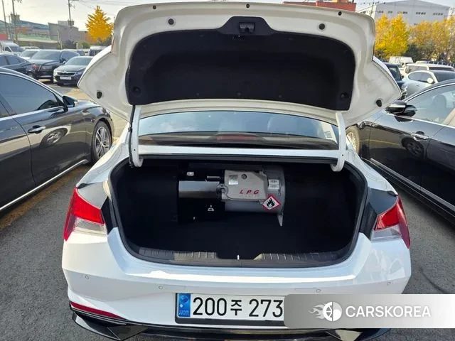 Hyundai Avante (CN7) id 3478568 из Кореи 8