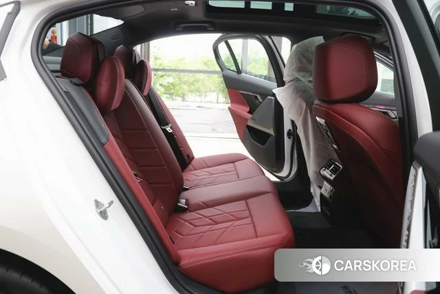 BMW 5 series id 3993491 из Китая 8