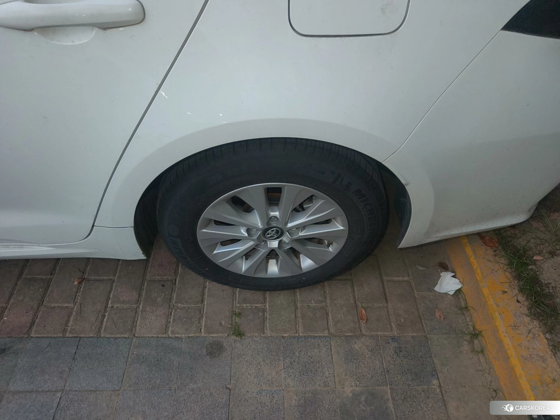 Toyota Corolla id 4454224 из Китая 8