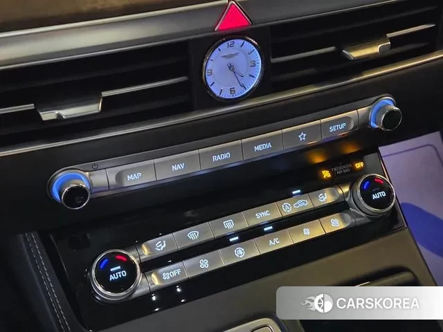 Genesis G90 id 3439755 из Кореи 8