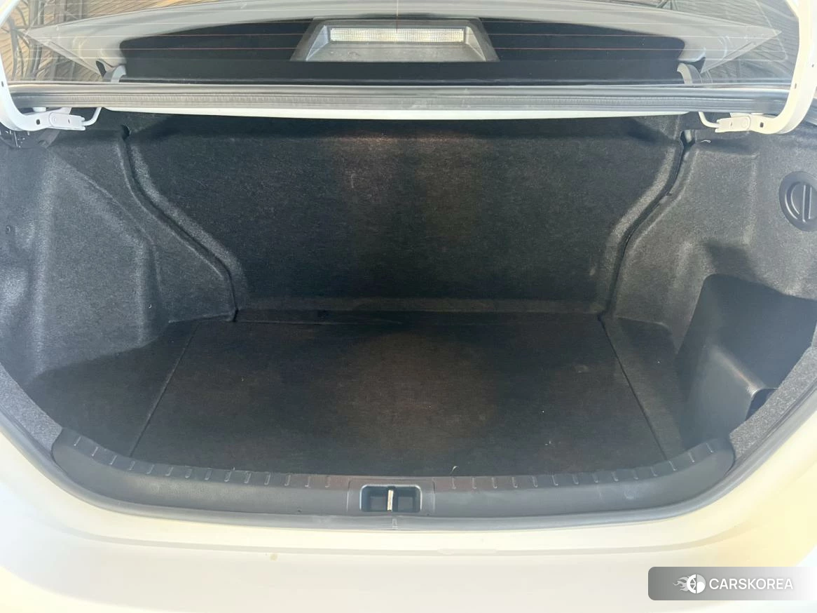 Toyota Corolla id 4514024 из Китая 8