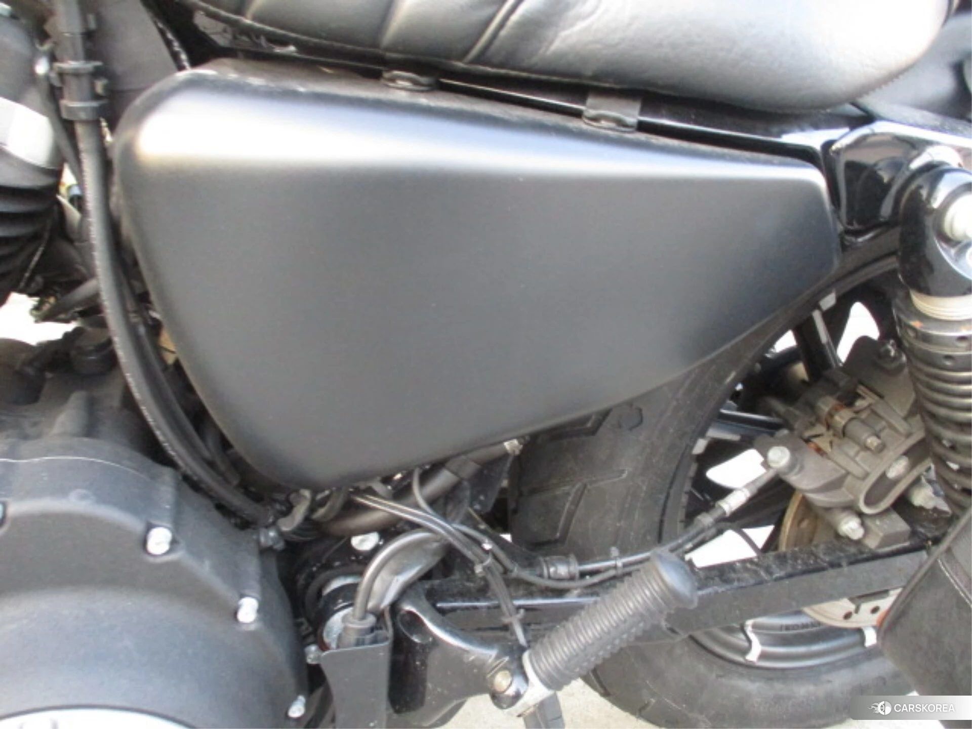 Harley-Davidson Sportster XL883N id 3946616 из Японии 8