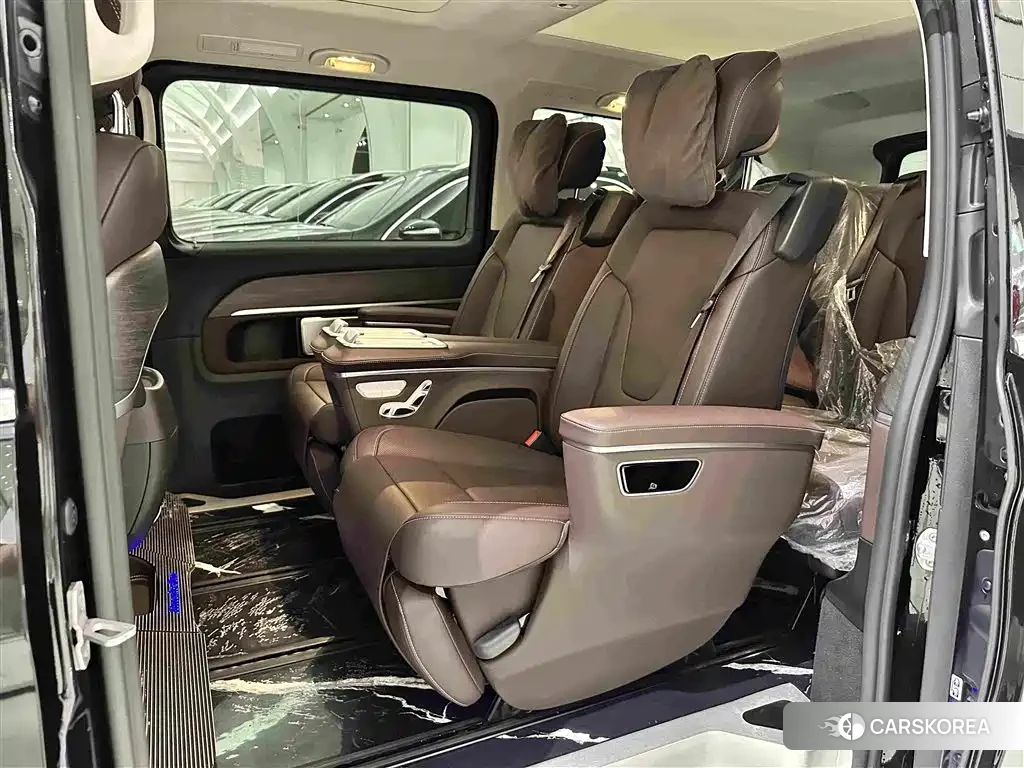Mercedes-Benz V-Class id 4600758 из Китая 8