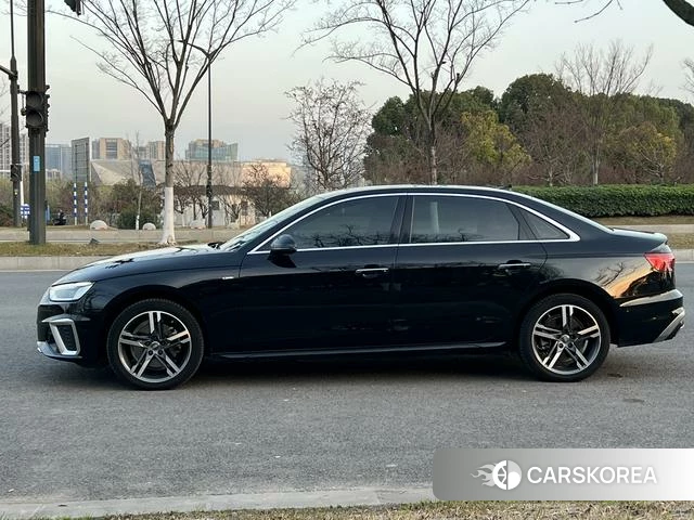 Audi A4L id 4271945 из Китая 8