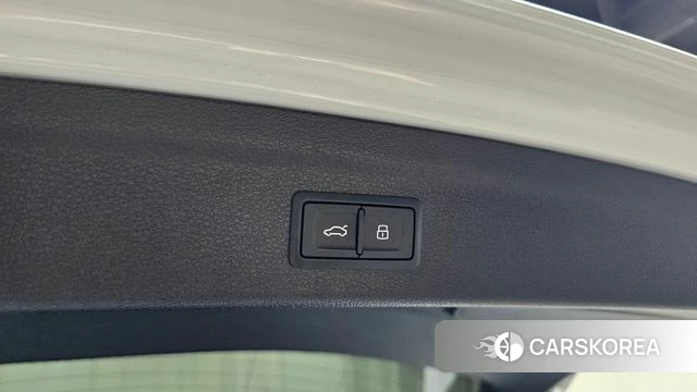 Audi Q3 (F3) id 4612407 из Кореи 8