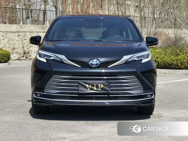 Toyota Saina id 4258058 из Китая 8