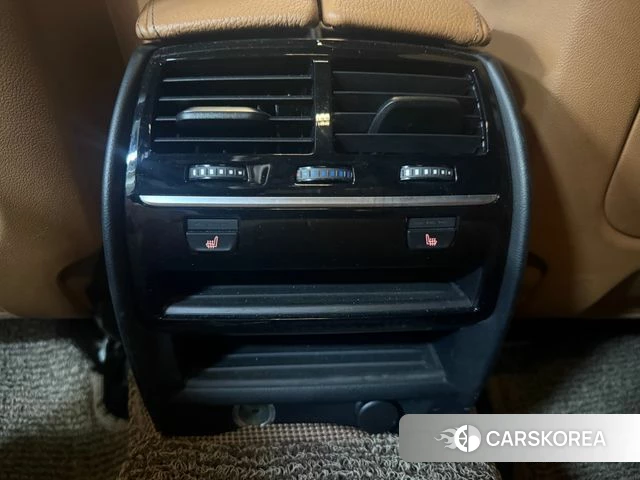 BMW 5 Series (G30) id 4206740 из Кореи 8