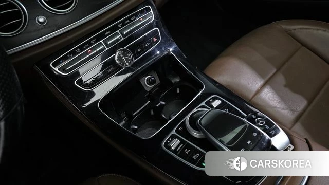 Mercedes-Benz E-Class W213 id 3867395 из Кореи 8