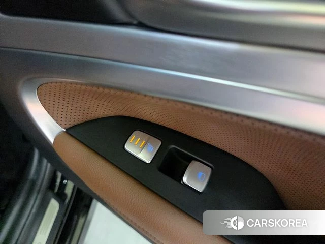 Genesis G70 id 4362835 из Кореи 8
