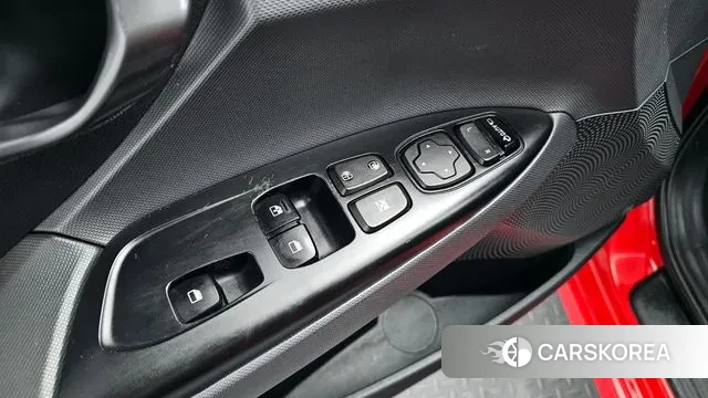 Hyundai Veloster (JS) id 3728655 из Кореи 8