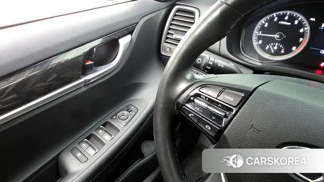 Hyundai Grandeur IG id 3608018 из Кореи 8