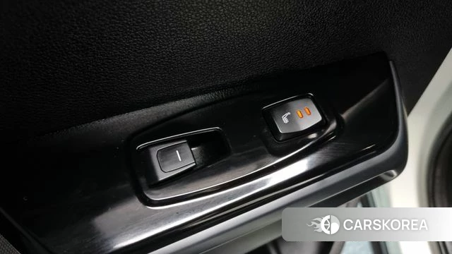 Ssangyong Torres id 3826577 из Кореи 8