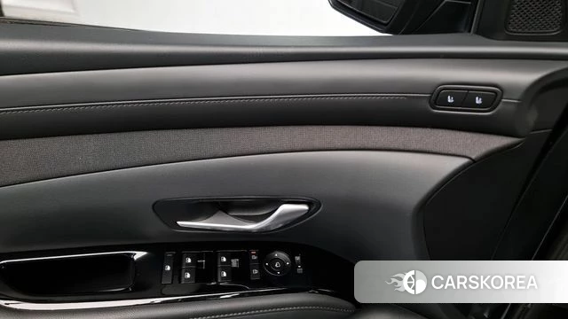 Hyundai The New Tucson (NX4) id 4394540 из Кореи 8