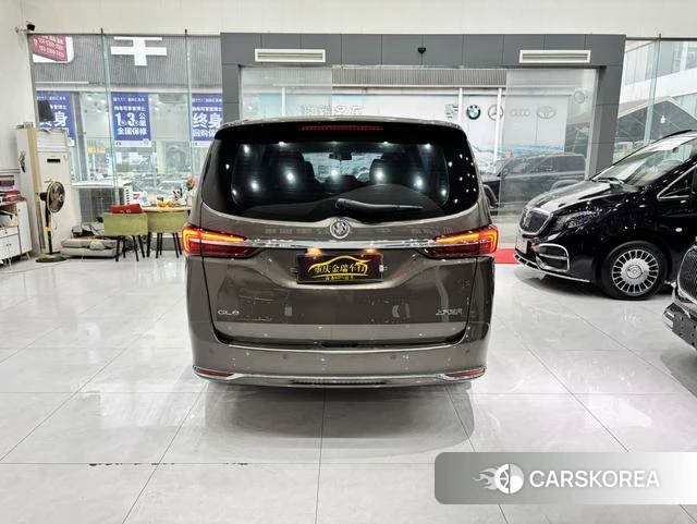 Buick GL8 id 3983305 из Китая 8