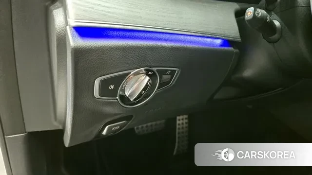 Mercedes-Benz E-Class W213 id 3759112 из Кореи 8