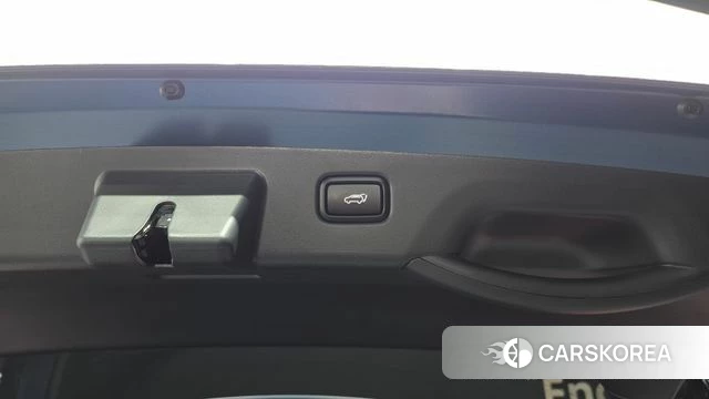 Kia Di Ol Nu Niro id 4539721 из Кореи 8