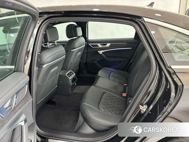 Audi A6L id 4366071 из Китая 8