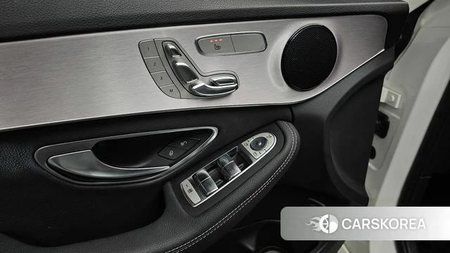 Mercedes-Benz C-Class W205 id 3879310 из Кореи 8