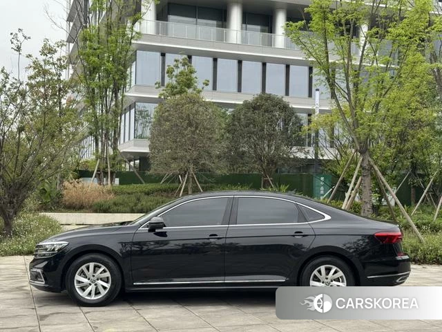 Volkswagen Passat id 4274185 из Китая 8