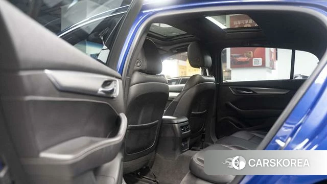 Cadillac CT5 id 3896287 из Китая 8
