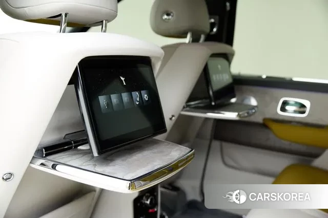 Rolls-Royce Cullinan id 3382883 из Кореи 8