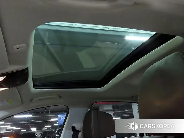 BMW 5 Series (G30) id 3407469 из Кореи 8