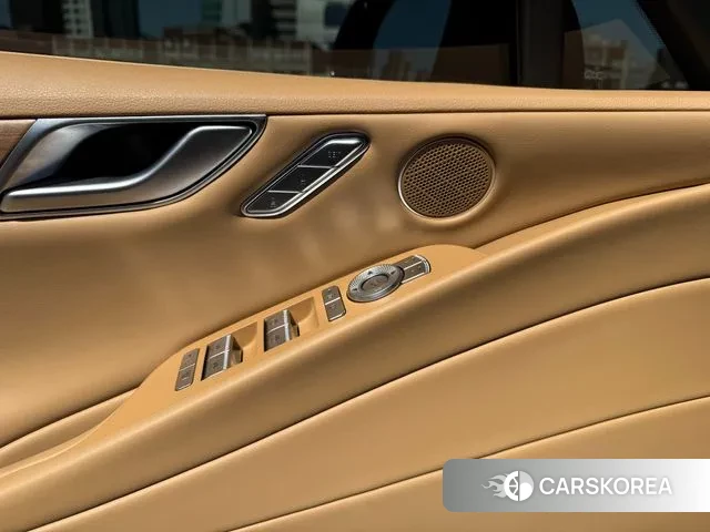 Genesis G80 (RG3) id 3081465 из Кореи 8