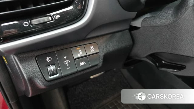 Kia Stonic id 4020676 из Кореи 8