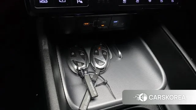 Hyundai Grandeur Hybrid (GN7) id 3685070 из Кореи 8