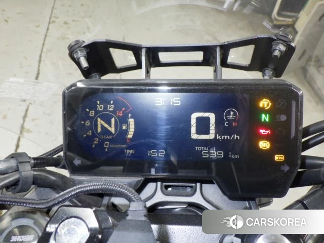 Проданный Honda CB650R id 4000028 из Японии, фото 8