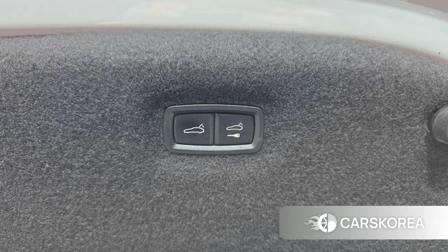 Audi e-Tron GT id 4344063 из Кореи 8