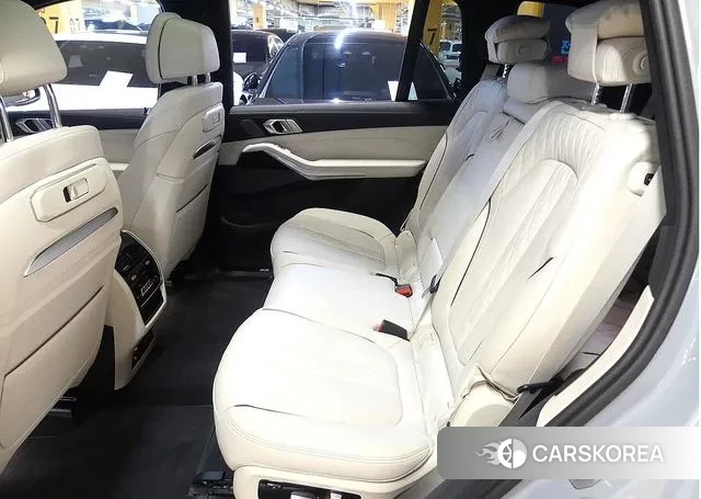 BMW X7 (G07) id 3739460 из Кореи 8