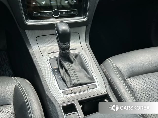 Roewe RX5 id 4241791 из Китая 8