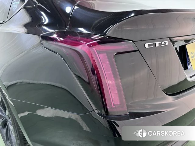 Cadillac CT5 id 4215003 из Китая 8