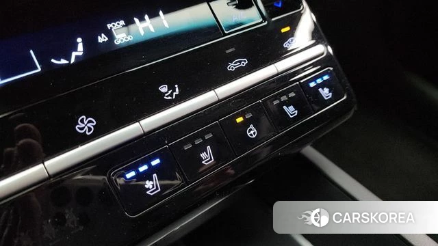 Hyundai Grandeur (GN7) id 4243660 из Кореи 8