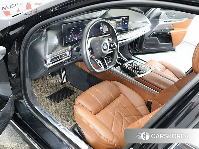 BMW 7 Series (G70) id 4735231 из Кореи 8