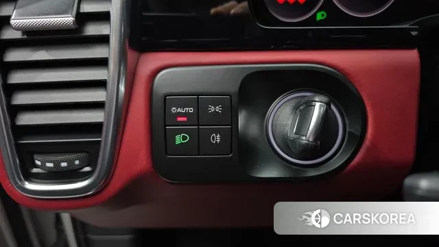 Porsche Cayenne (PO536) id 3316952 из Кореи 8