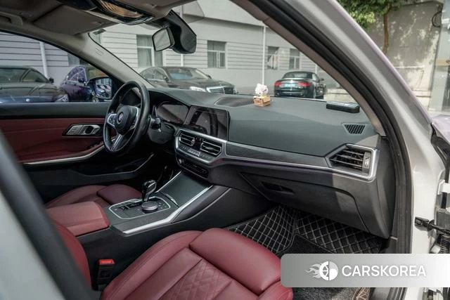 BMW 3 series id 4238549 из Китая 8