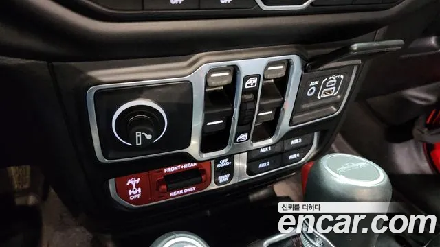 Jeep Gladiator (JT) id 2801288 из Кореи 8