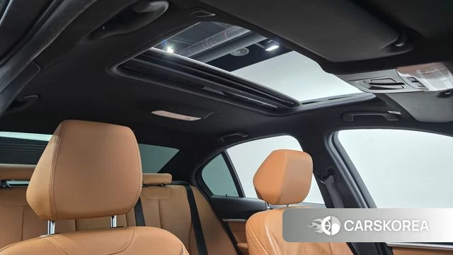 BMW 3 Series (F30) id 3801808 из Кореи 8