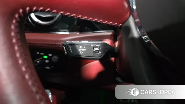 Bentley Bentayga id 3572485 из Кореи 8