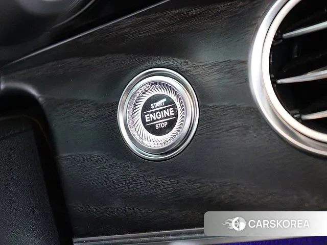 Mercedes-Benz E-Class W213 id 3033404 из Кореи 8