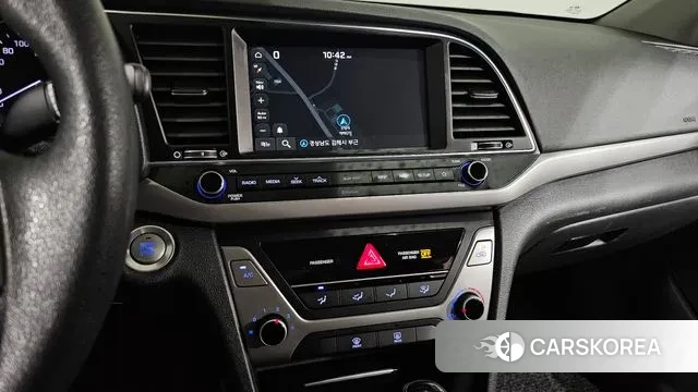 Hyundai Avante AD id 3193588 из Кореи 8