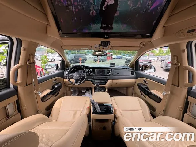 Kia The New Carnival id 2763152 из Кореи 8