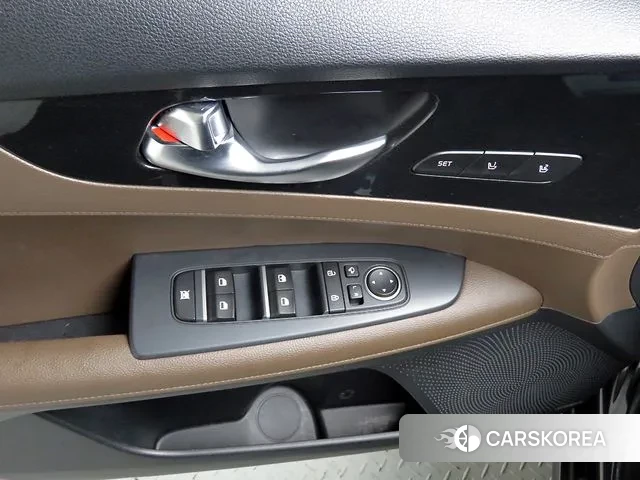 Kia Come New K3 id 3017971 из Кореи 8