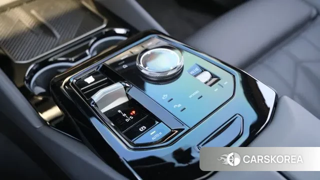 BMW 5 Series (G60) id 3420286 из Кореи 8