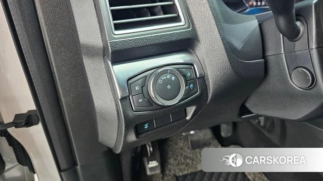 Ford Explorer id 4410912 из Кореи 8