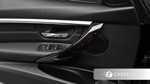 BMW 3 Series (F30) id 3265405 из Кореи 8